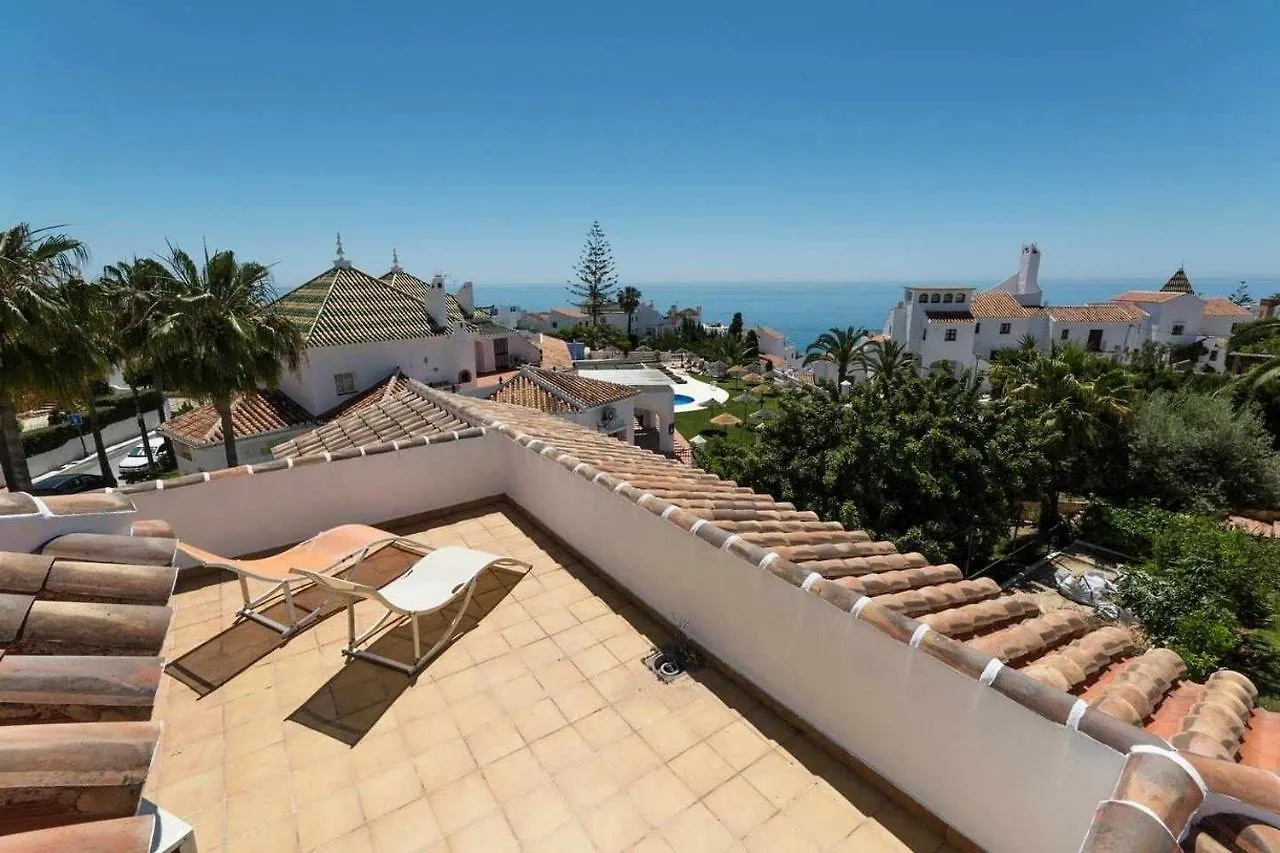 Apartamento 2 Dormitorios Con Vistas Al Mar Nerja Apartment