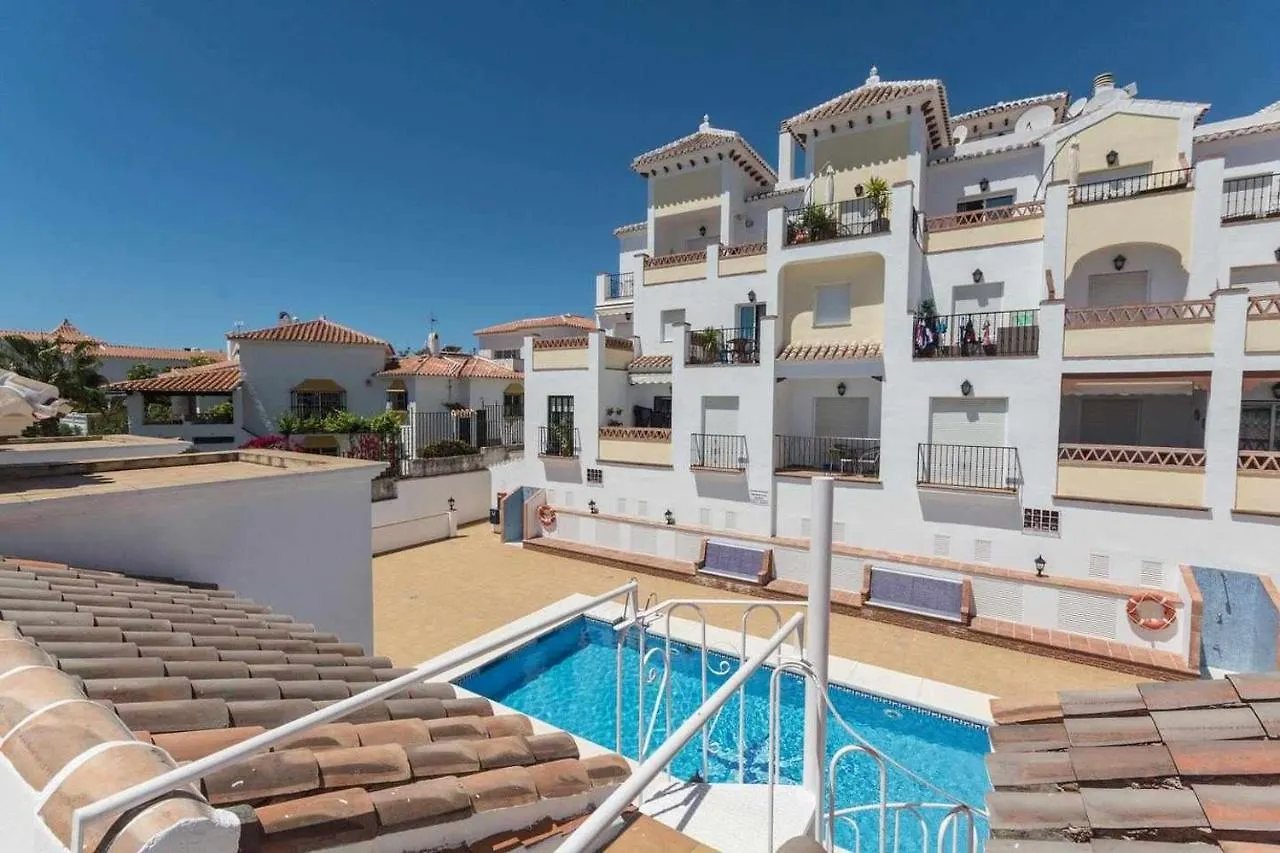 Apartamento 2 Dormitorios Con Vistas Al Mar نيرخا