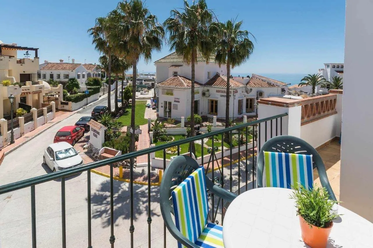 Apartamento 2 Dormitorios Con Vistas Al Mar نيرخا